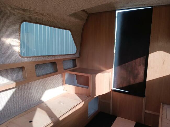 Sprzedam łódź motorową kabinową