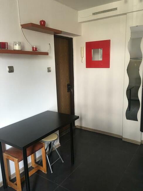 Pokoj fajny ! Przyjemny, jasny, przestrzenny!