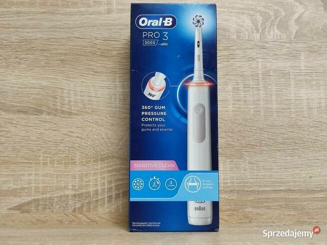 Szczoteczka elektryczna ORAL-B Pro3 3000 fabryczna! Okazja!