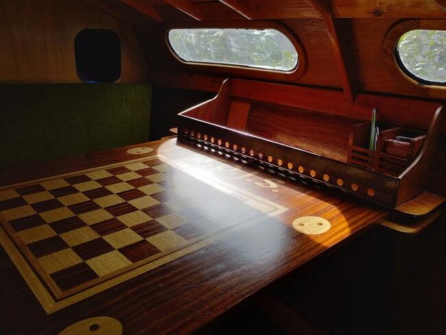 Jacht drewniany mak 666 Tojs