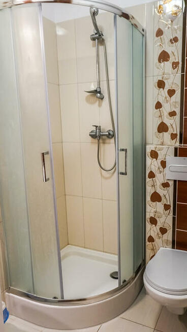 Duży dom dla grup nad jeziorem weekend na mazurach jacuzzi