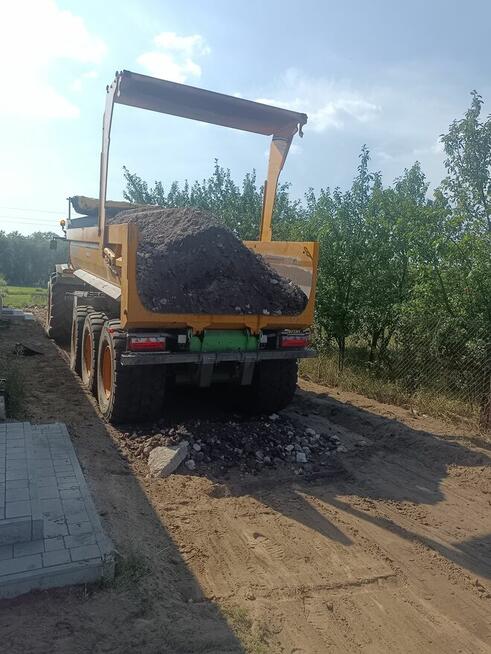 Prace ziemne koparkami, wyburzenia, transport