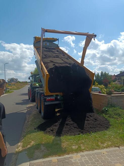 Prace ziemne koparkami, wyburzenia, transport