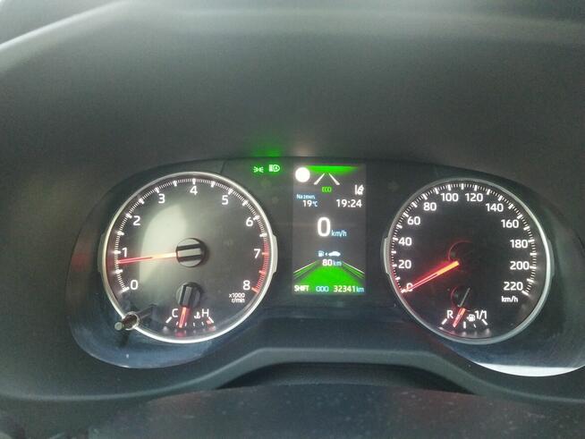 Pilnie Sprzedam Toyota RAV4 2022r.Cena do negocjacji.