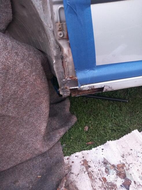 Polerowanie lamp poprawki lakiernicze malowanie samochodów i