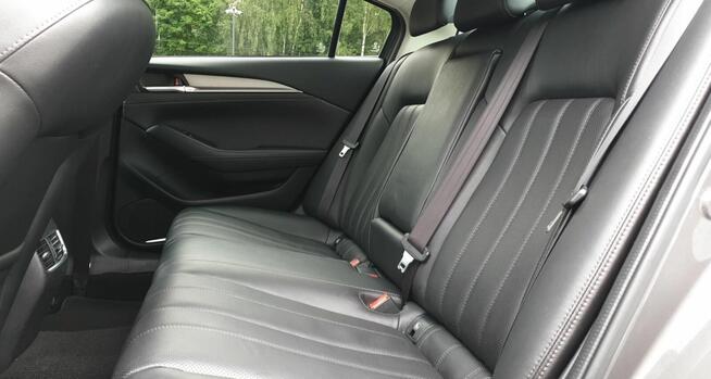 Mazda 6 benzyna aut. 2.5 sedan 2019 SkyPassion bezwypadkowy