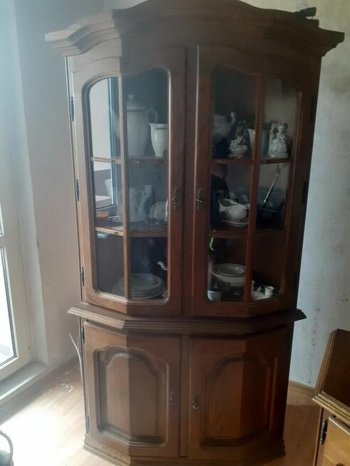 Dębowa witryna z komodą FLANDERN