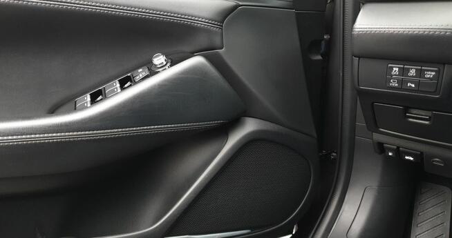 Mazda 6 benzyna aut. 2.5 sedan 2019 SkyPassion bezwypadkowy