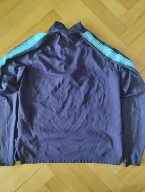 Sprzedam bluzę FC Barcelona na suwak Nike