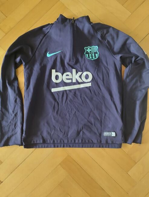 Sprzedam bluzę FC Barcelona na suwak Nike