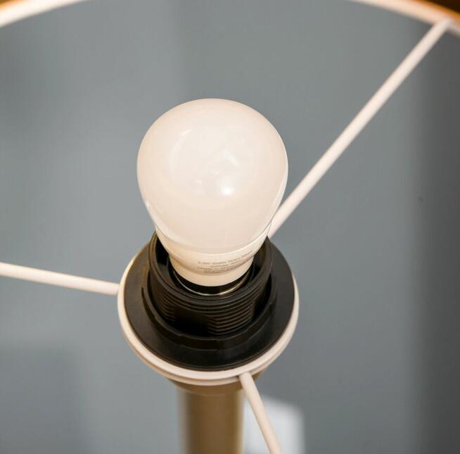 Lampa podłogowa z abażurem z PU w kształcie walca