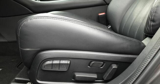 Mazda 6 benzyna aut. 2.5 sedan 2019 SkyPassion bezwypadkowy