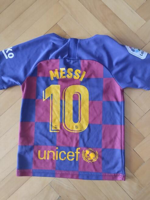 Sprzedam koszulke FC Barcelona Messi marki Nike