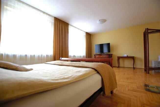 Dom Kielce Pod Telegrafem, Świerkowa