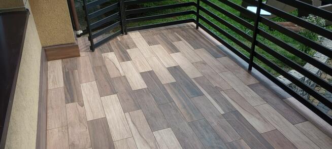 Układanie glazury terakoty gresu