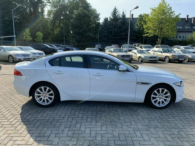 Jaguar XE 2.0d 180 KM