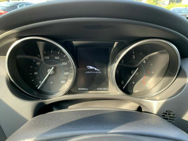 Jaguar XE 2.0d 180 KM