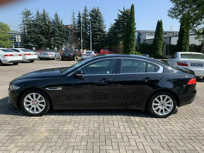 Jaguar XE 2.0d 180 KM