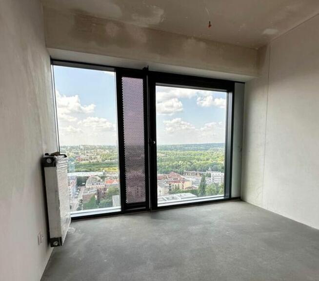 XXVI PIĘTRO - BRZMI IMPONUJĄCO KAWALERKA