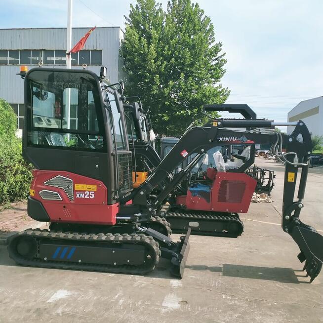 Sprzedam koparkę gąsienicową