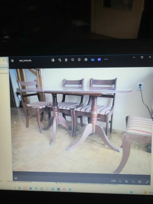 Sprzedam 6 krzeseł + duży stół