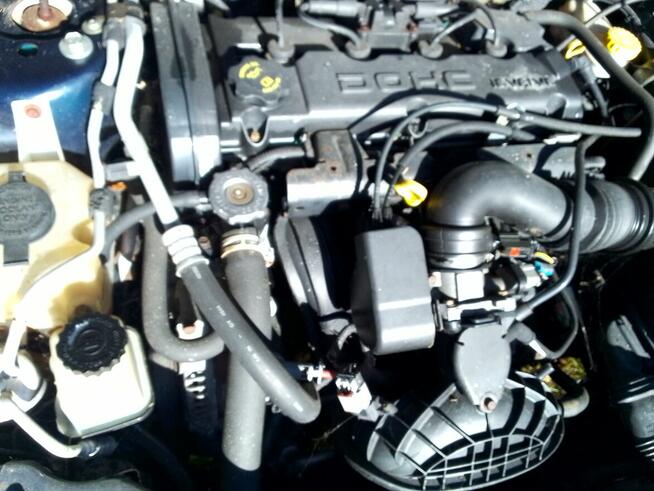 Chrysler stratus silnik lub cały samochód sprawny