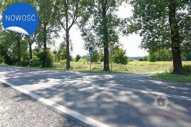 Działka pod zabudowę mieszkalno - usługową