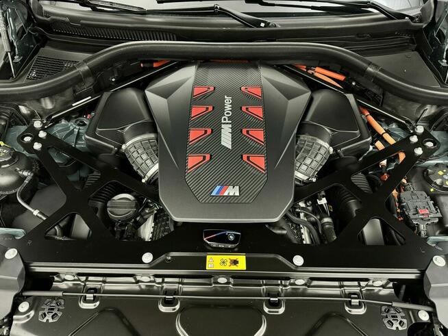 BMW XM Podgrzewane i Wentylowane Komforty z Masażem Bowers Hak Kamery 360