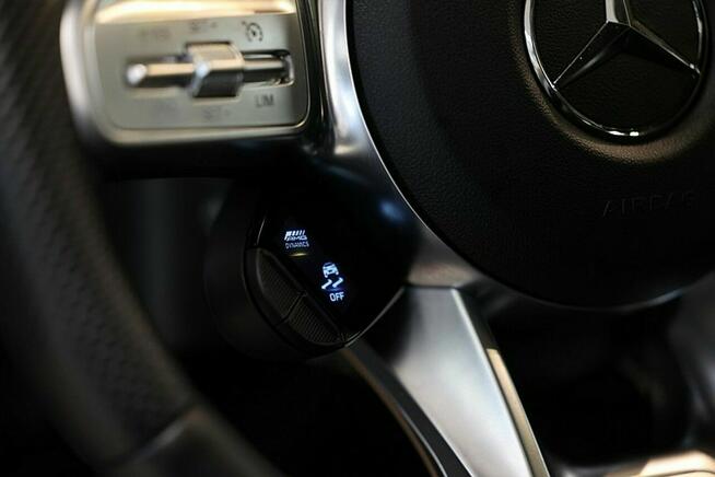 Mercedes-Benz AMG A 35 4MATIC Pano Night HUD