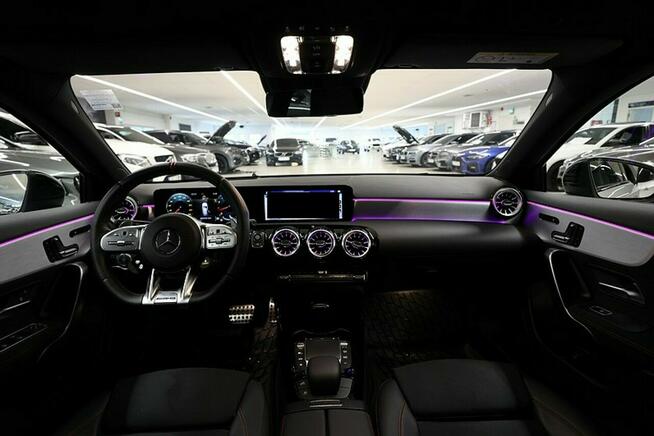 Mercedes-Benz AMG A 35 4MATIC Pano Night HUD