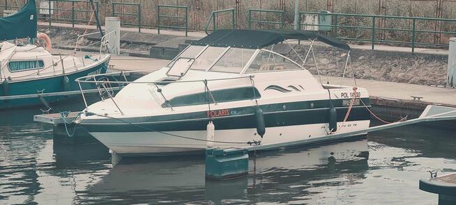 Łódź - jacht motorowy BAYLINER 222 Cuddy