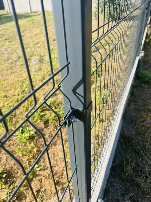 Panele ogrodzeniowe, ogrodzenie systemowe, siatka panelowa