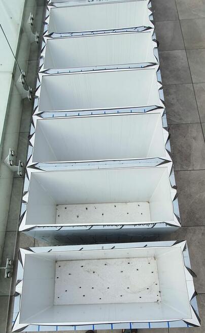 Donice kompozytowe biale sprzedam