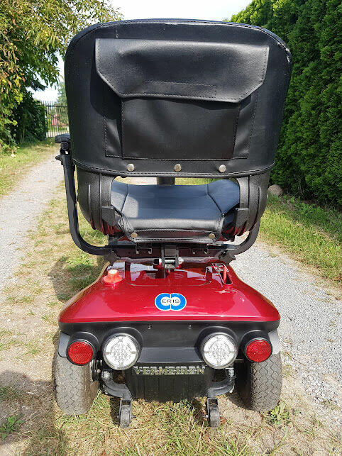 Pojazd wózek skuter elektryczny inwalidzki-Eris 4koła 6km/h