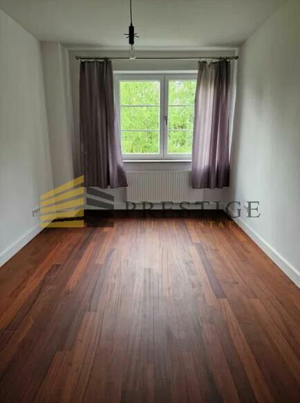 Urokliwy dom-bezpośrednie sąsiedztwo lasu Kabackie