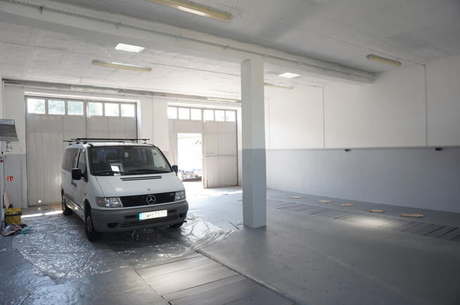 Warsztat samochodowy 130 mkw