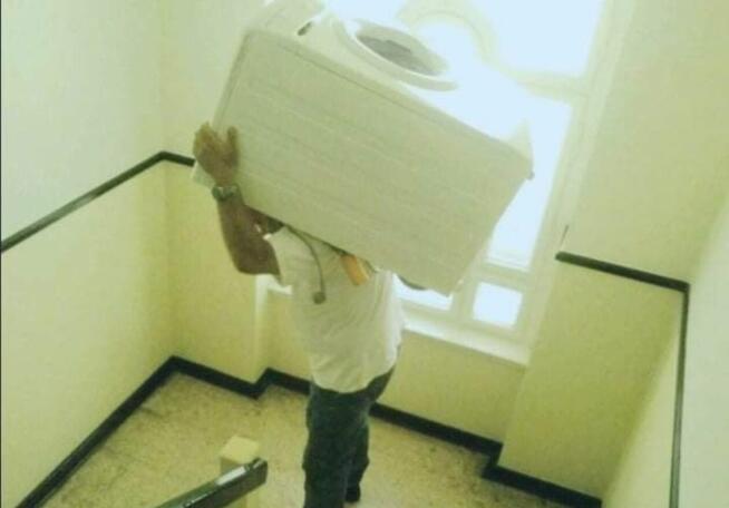 Przeprowadzki transport Wnoszenie Znoszenie