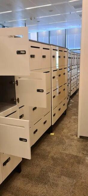 Szafka depozytowa locker szafki depozytowe biała 12 skrytek