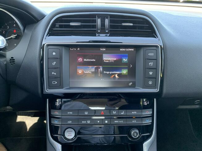 Jaguar XE 2.0 250 KM