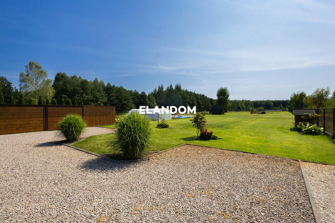 Piękny parterowy dom działka 1ha do wprowadzenia