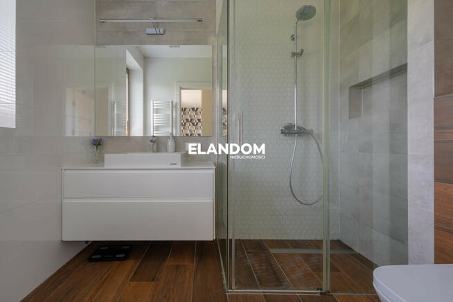 Piękny parterowy dom działka 1ha do wprowadzenia