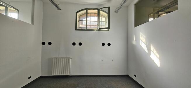 Lokal biurowy, usługowy - 48m²