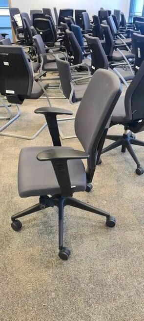 Fotel Profim Raya 21S szary fotele biurowe