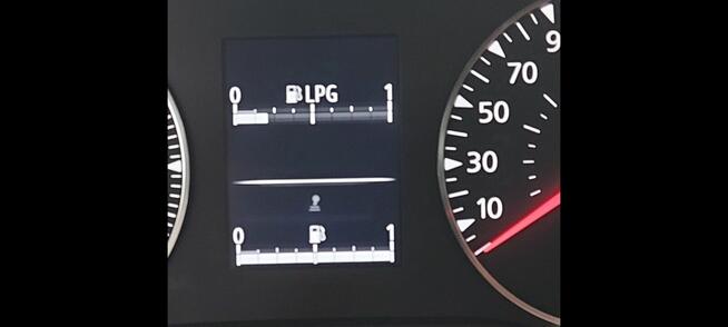 SPRZEDAM DACIA DUSTER LPG