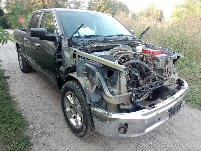 Dodge Ram 5.7 HEMI Uszkodzony