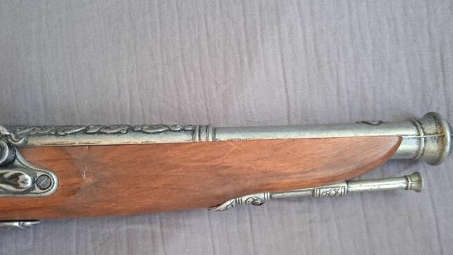 REPLIKA Pistolet skałkowy z XVIII w DENIX 1196 G