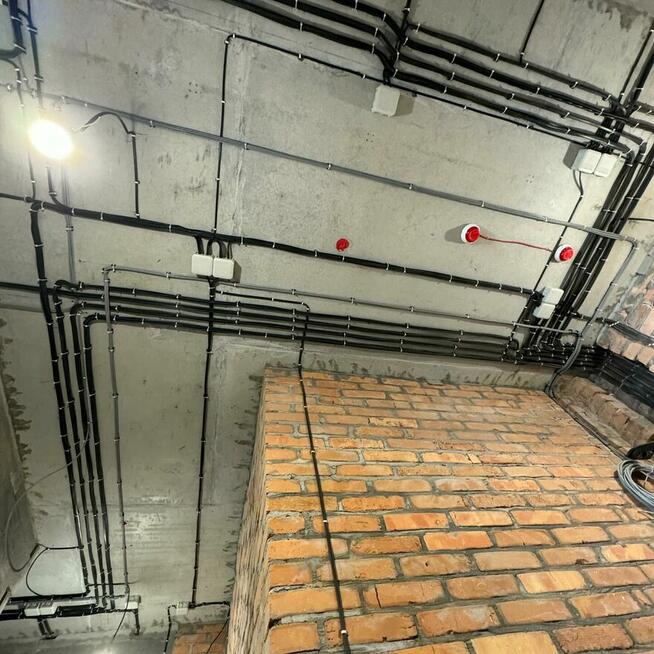 Elektryk Profesjonalny – Instalacje Elektryczne – Usługi Ele