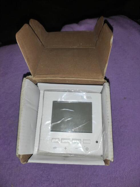 Regulator temperatury nowy