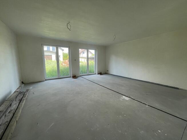 Dom w stanie deweloperskim