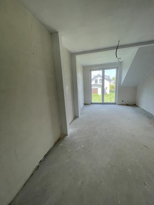 Dom w stanie deweloperskim